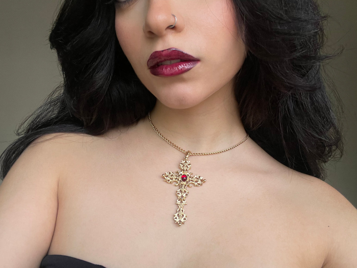 Gotic Cross Necklace