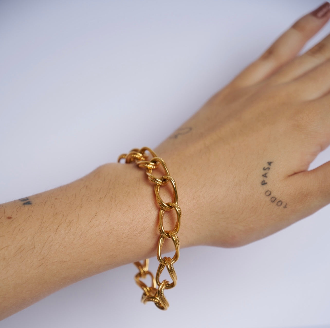 Goldness Bracelet